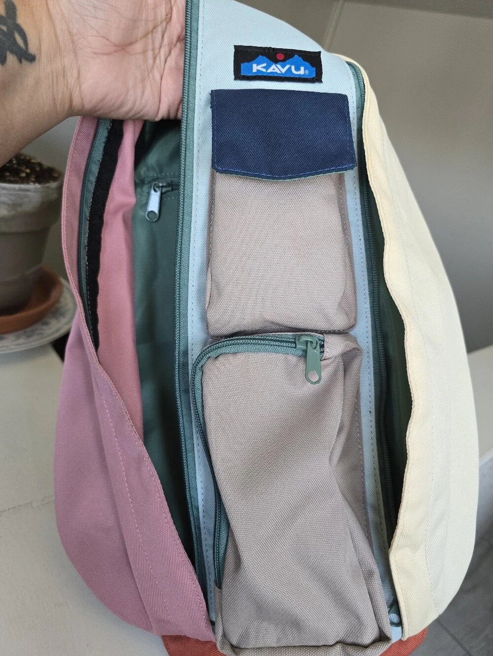 Kavu Pastel Colorblock 4 Rope Sling Bag - Pink, Mint, Cream, Beige